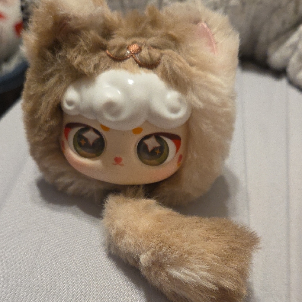 Authentic‼️ Ciaoka Lucky Meow IV